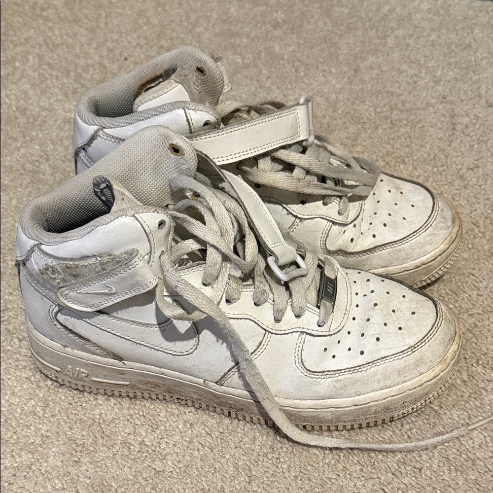 High top Air Force ones